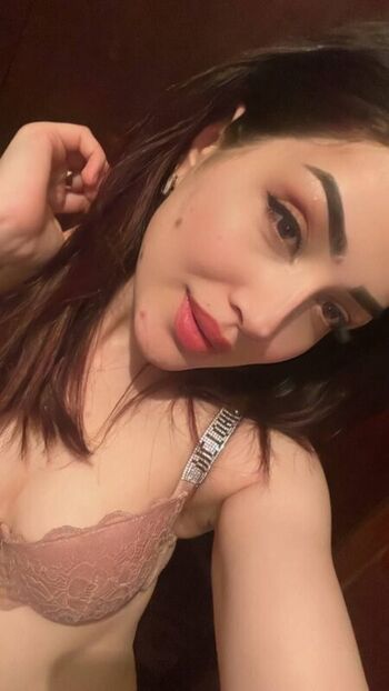 Full leaked Ashley lane / private onlyfans photo