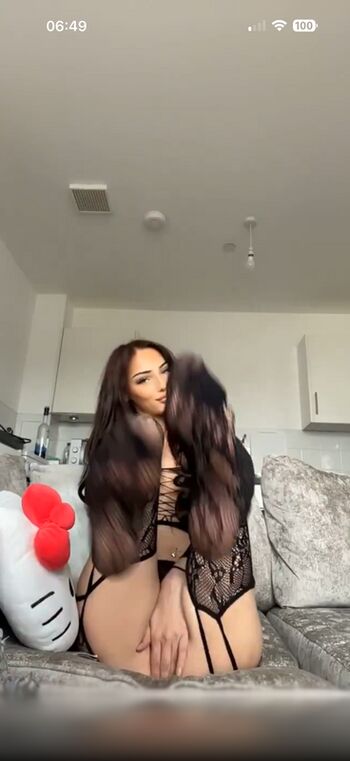 Full leaked Dee williams/ private onlyfans photo