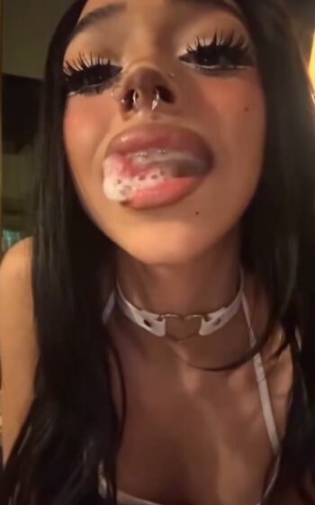 Full leaked Babebellalynn / private onlyfans photo