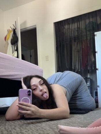 Full leaked Lilystrongvip private onlyfans photo