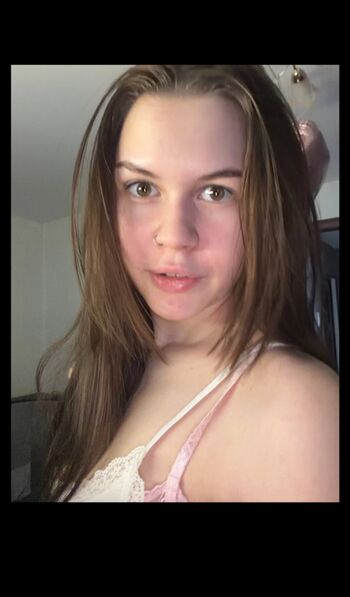 Full leaked Alexa mia/ private onlyfans photo
