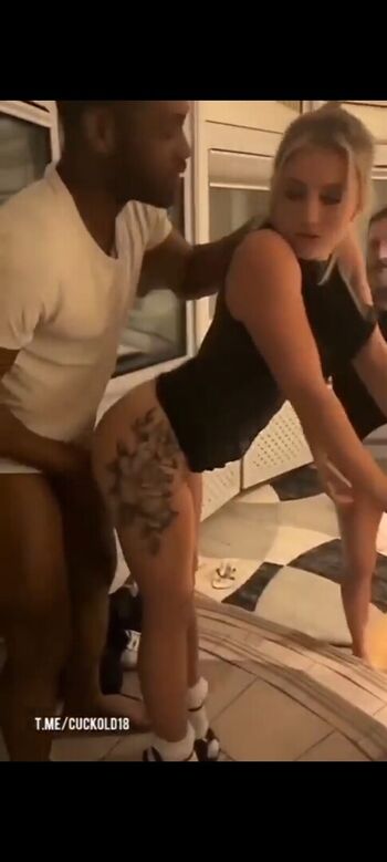 Sophie nelisse/ leaked photo video viral