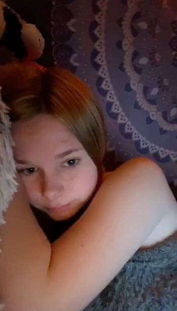 Cleaning bunny/ leaked photo video viral