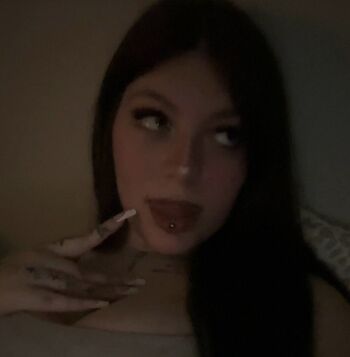 Robyn / leaked photo video viral