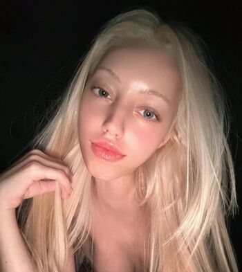 Full leaked Who is this  page private onlyfans photo