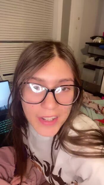 Bridgetjean/ leaked photo video viral