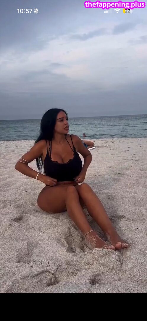 Piasecret/ leaked photo video viral