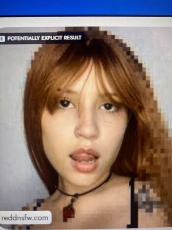 Full leaked Chloe/ private onlyfans photo