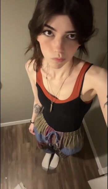 Niamh cryan/ leaked photo video viral