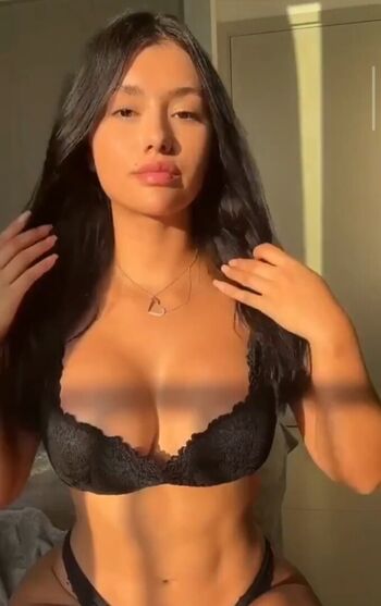 Full leaked Dayii salazar/ private onlyfans photo