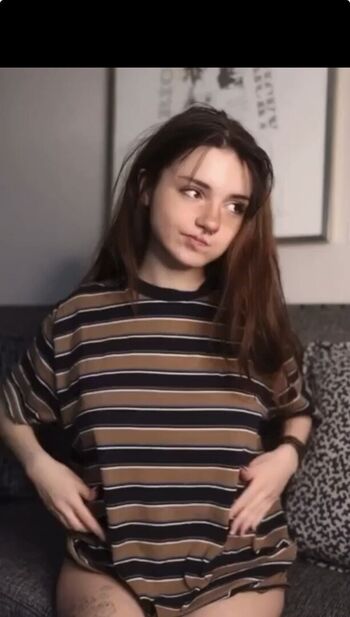 Hangrape / leaked photo video viral