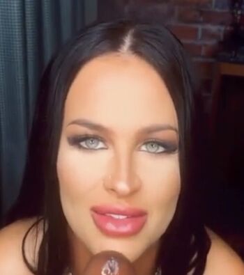 Full leaked Amau kisumi/ private onlyfans photo