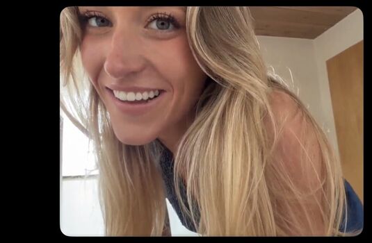 Full leaked Who is this  page private onlyfans photo