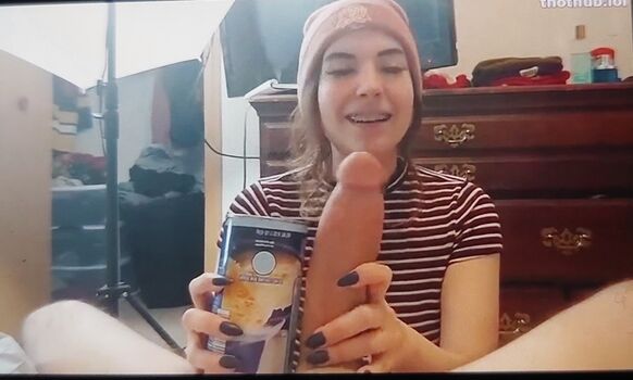 Emiru / leaked photo video viral