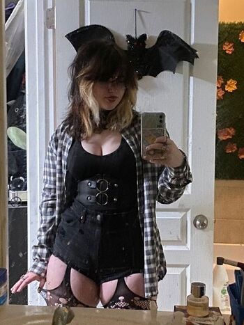 Full leaked Who is this  page private onlyfans photo