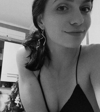 Full leaked Avani gregg/ private onlyfans photo