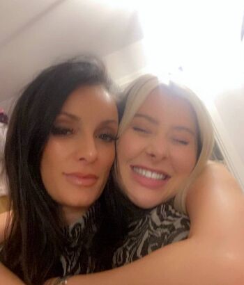 Stephanieh bed/ leaked photo video viral