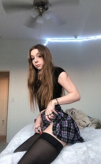 Full leaked Party hardcore/ private onlyfans photo