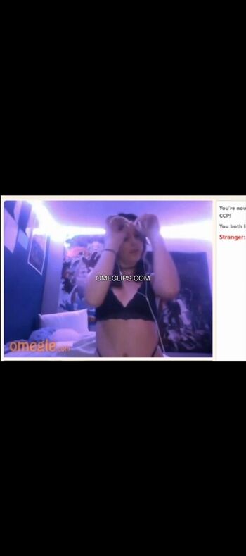 Full leaked Liz kiss/ private onlyfans photo