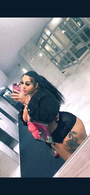 Ariel winter/ leaked photo video viral