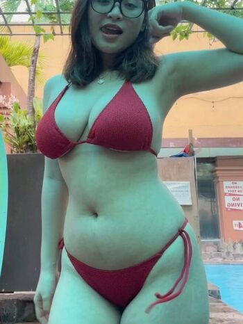Full leaked Hot tatty private onlyfans photo