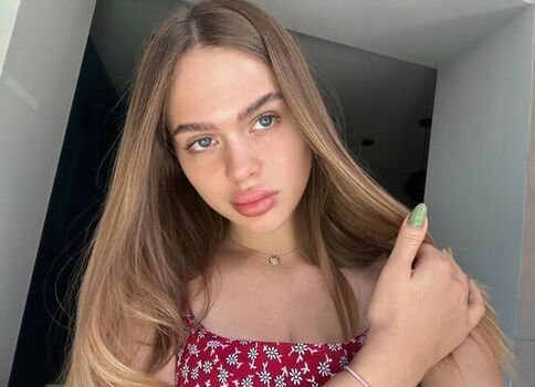 Full leaked Emily feld / private onlyfans photo