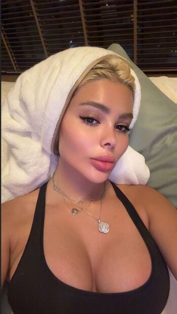 Full leaked Who is this page private onlyfans photo
