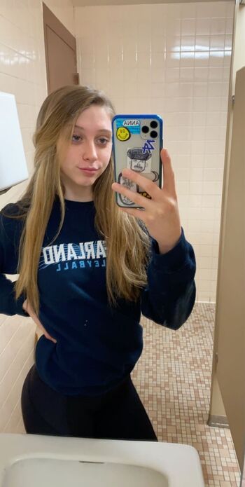 Full leaked Taylorteacheshistory private onlyfans photo