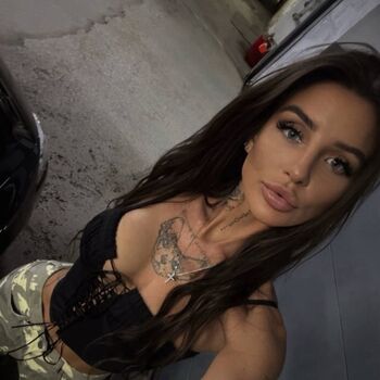 Full leaked Melanie orl/ private onlyfans photo