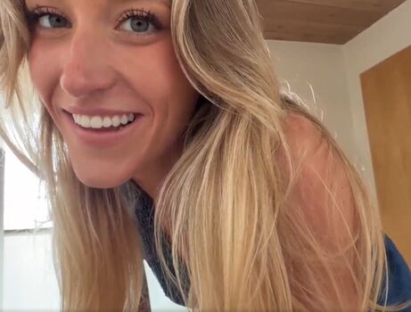 Full leaked Michelle rabbit / private onlyfans photo