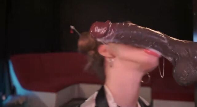 Yellz / leaked photo video viral