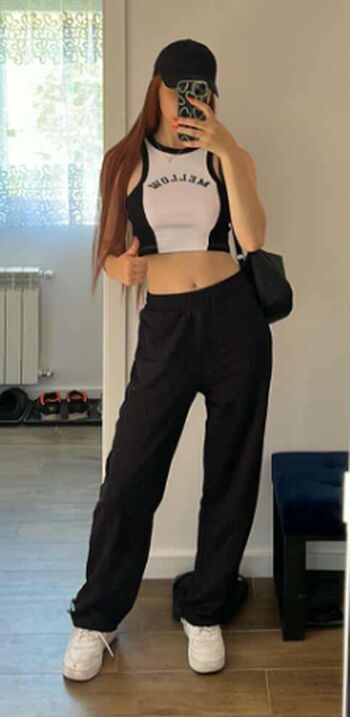 Vickydoll/ leaked photo video viral