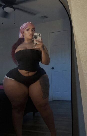 Full leaked Who is this  page private onlyfans photo