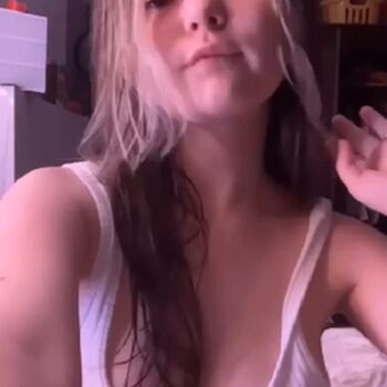Full leaked Jade hutchison/ private onlyfans photo