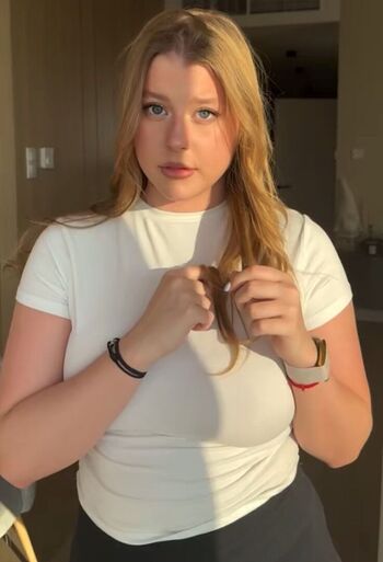 Full leaked Who is this  page private onlyfans photo