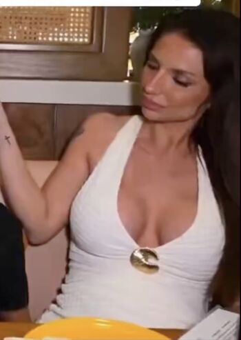 Full leaked Who is this  page private onlyfans photo