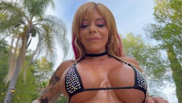 Full leaked Who is this  page private onlyfans photo