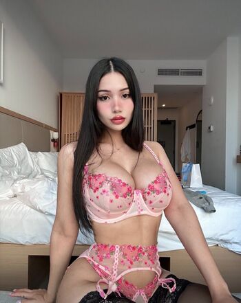 Full leaked Anna zavtur/ private onlyfans photo