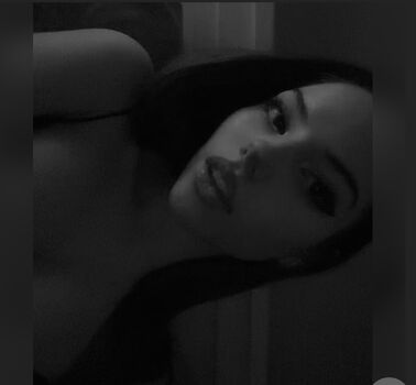Full leaked Ellie eleen/ private onlyfans photo