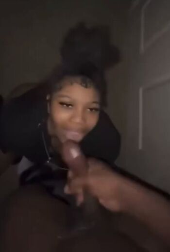 Full leaked Astrgirll/ private onlyfans photo