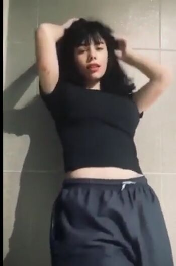 Full leaked Asian studio gallery/ private onlyfans photo