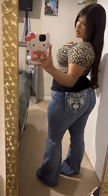 Full leaked Xclaudiaxoxo/ private onlyfans photo