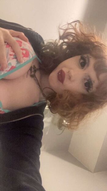 Full leaked Amely/ private onlyfans photo