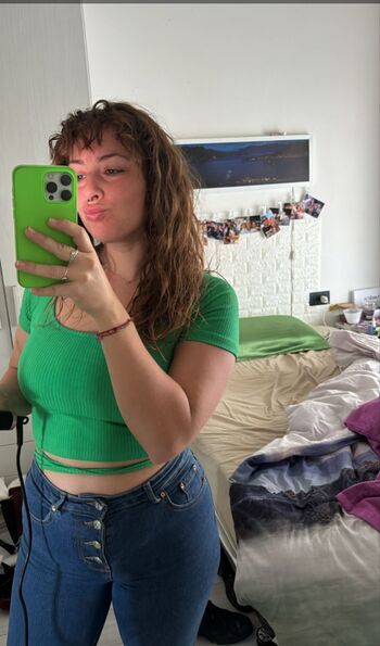 Full leaked Nude muse / private onlyfans photo