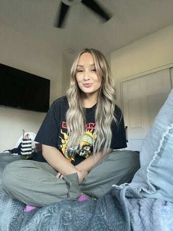 Full leaked Hannah lee/ private onlyfans photo