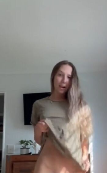 Full leaked Hannahantonia private onlyfans photo