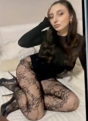 Full leaked Emma hix / private onlyfans photo
