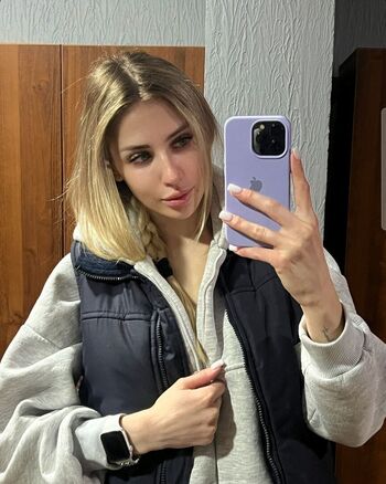 Full leaked Abida/ private onlyfans photo
