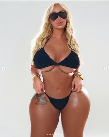 Full leaked Helenpenggg/ private onlyfans photo