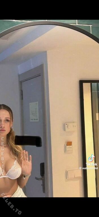 Full leaked Wieke private onlyfans photo